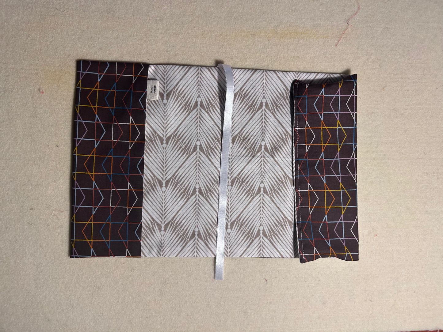 Independent Edition Adjustable Fabric Book Cover - Medium