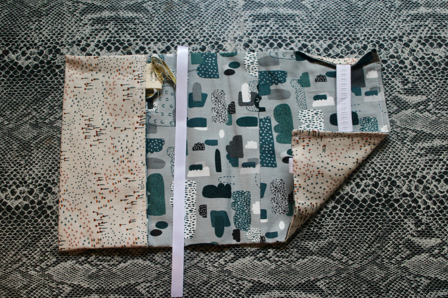 Independent Edition Adjustable Fabric Book Cover - Small