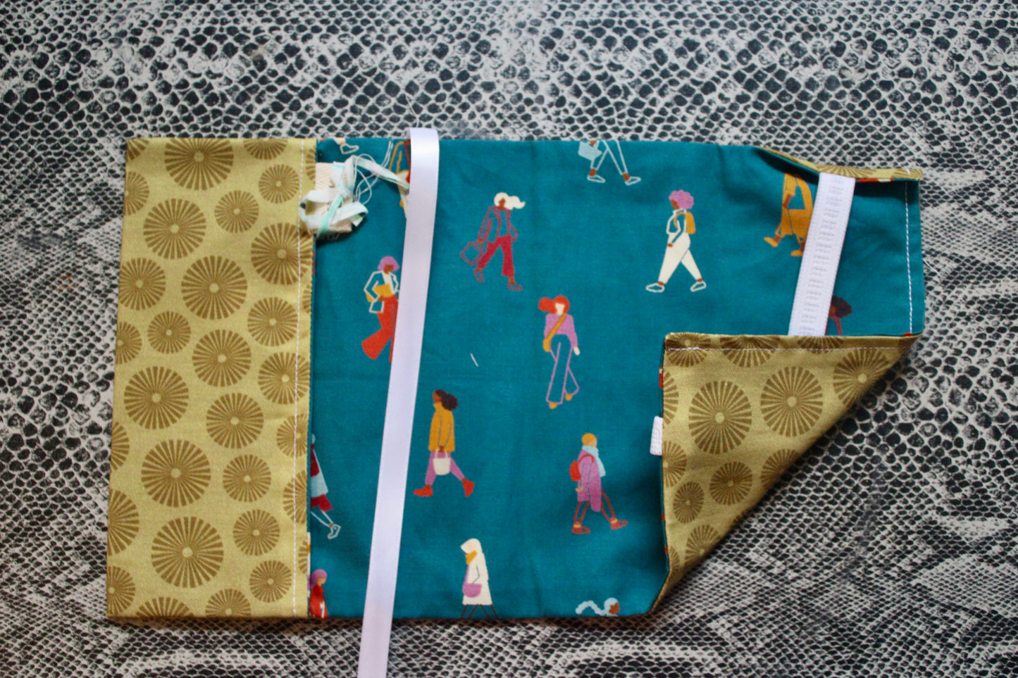 Independent Edition Adjustable Fabric Book Cover - Small