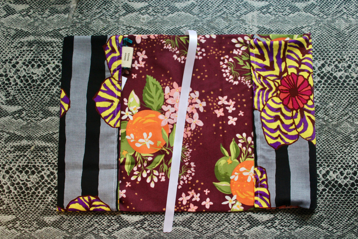 Independent Edition Adjustable Fabric Book Cover - Medium