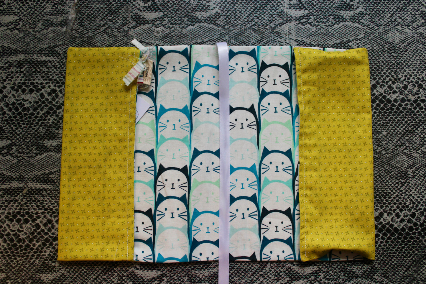 Independent Edition Adjustable Fabric Book Cover - Medium