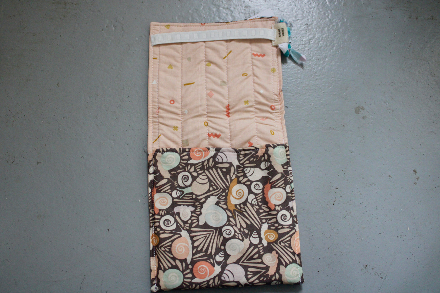 Seconds Reversible E-reader Sleeve
