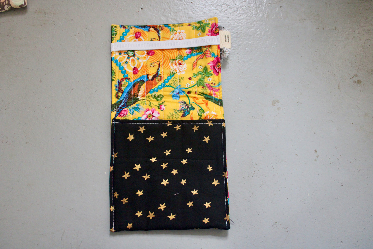 Seconds Reversible E-reader Sleeve