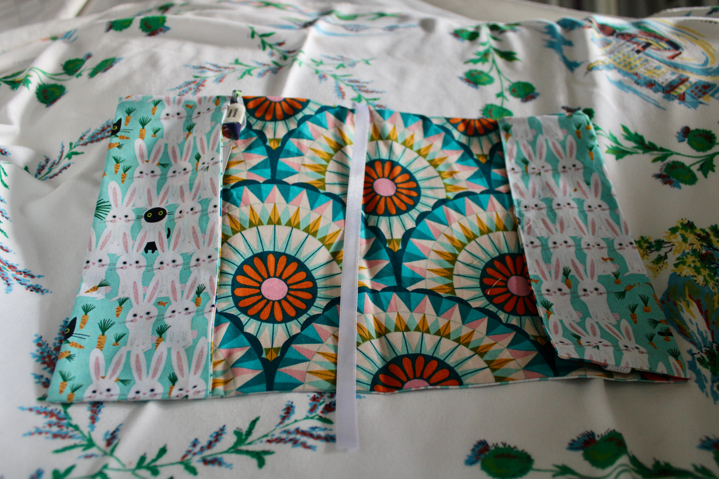 Independent Edition Adjustable Fabric Book Cover - Medium