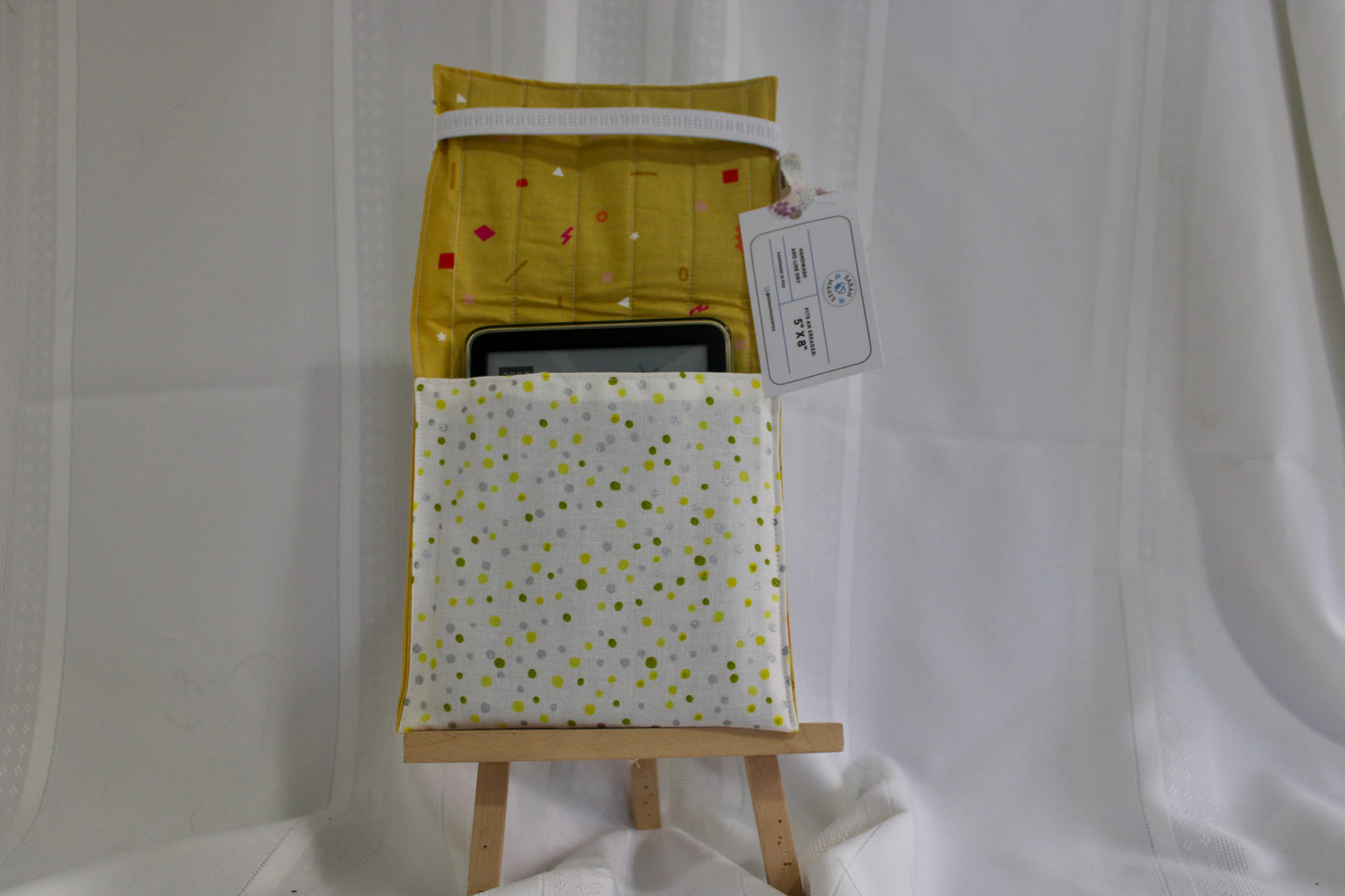Independent Edition Reversible E-reader Sleeve